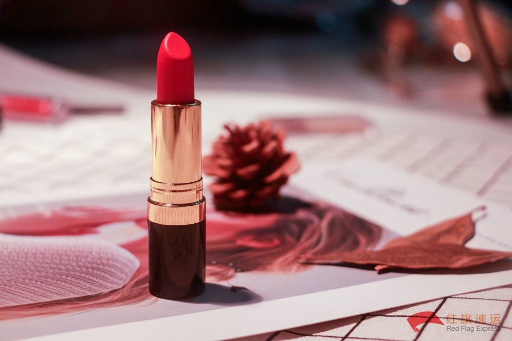 攝圖網_500617812_口紅（企業商用）_副本.jpg