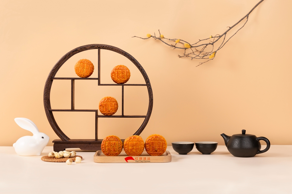 16824033406083.jpg 攝圖網(wǎng)_501387231_八月中秋節(jié)月餅(企業(yè)商用)_副本.jpg